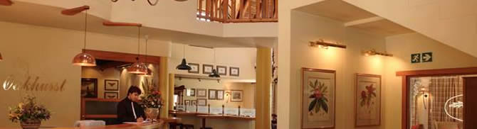Oakhurst Hotel